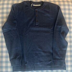 NWT Criquet Men’s Long Sleeve